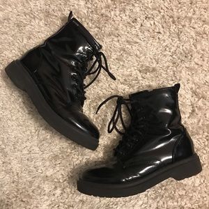 Mossimo boots